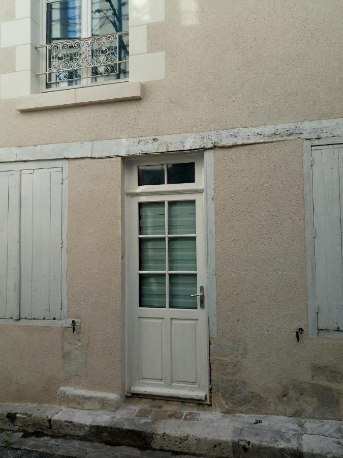 Charme Et Confort Blois Centre Appartement Buitenkant foto